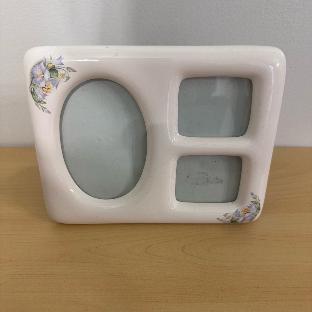 1984 Vintage Fetco Ceramic Picture Frame Off-white Purple Photo Frame
